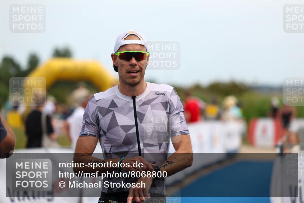 22.06.2025 - Viking Triathlon Michael Strokosch http://msf.ph/oto/8068800 22.06.2025 14:31:01 Ziel 485 meine-sportfotos.de