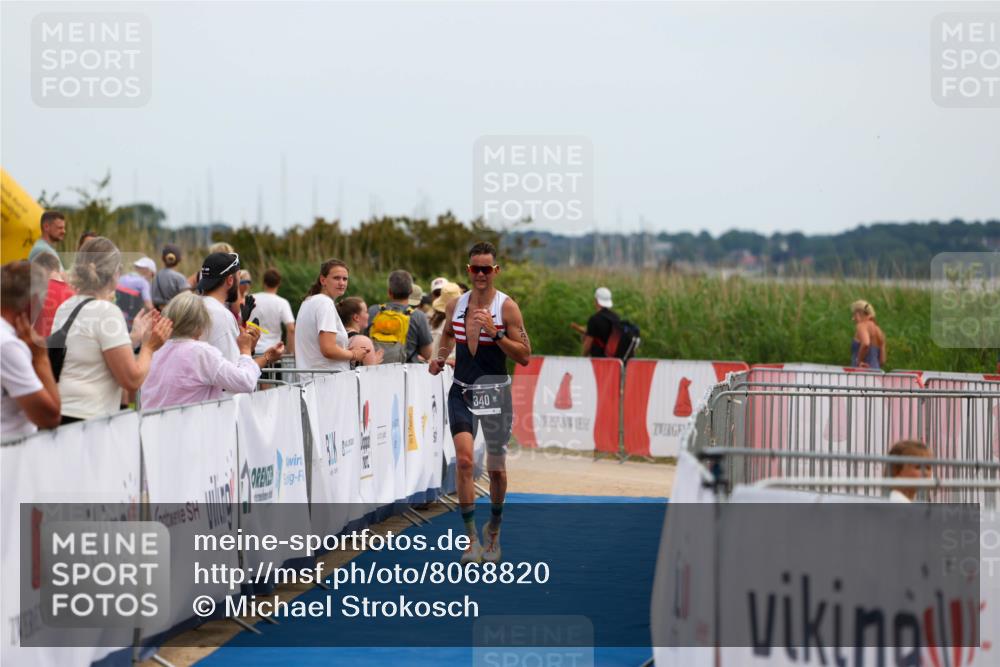 22.06.2025 - Viking Triathlon Michael Strokosch http://msf.ph/oto/8068820 22.06.2025 14:31:09 Ziel 340 meine-sportfotos.de