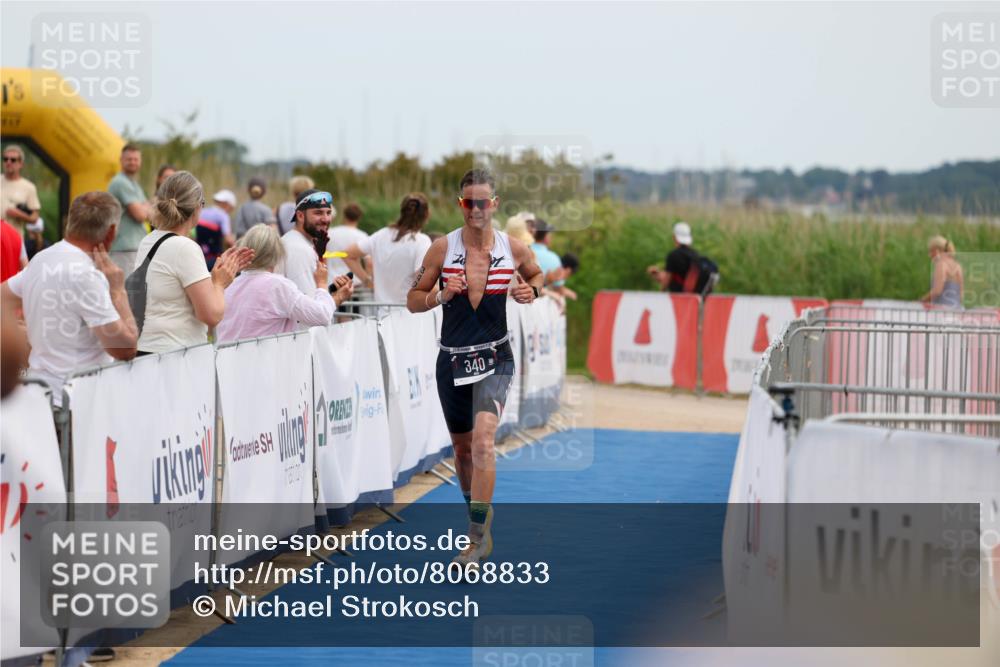 22.06.2025 - Viking Triathlon Michael Strokosch http://msf.ph/oto/8068833 22.06.2025 14:31:10 Ziel 340 meine-sportfotos.de
