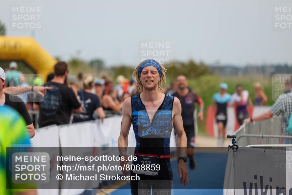 22.06.2025 - Viking Triathlon Michael Strokosch http://msf.ph/oto/8068859 22.06.2025 15:13:14 Ziel 98, 337, 395, 415, 623 meine-sportfotos.de