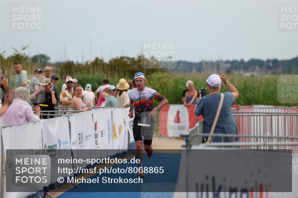 22.06.2025 - Viking Triathlon Michael Strokosch http://msf.ph/oto/8068865 22.06.2025 14:33:10 Ziel 90, 544 meine-sportfotos.de