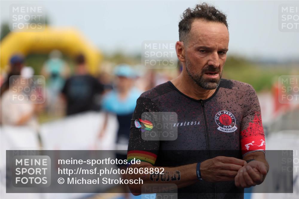 22.06.2025 - Viking Triathlon Michael Strokosch http://msf.ph/oto/8068892 22.06.2025 15:13:19 Ziel 98, 228, 337, 395, 415 meine-sportfotos.de