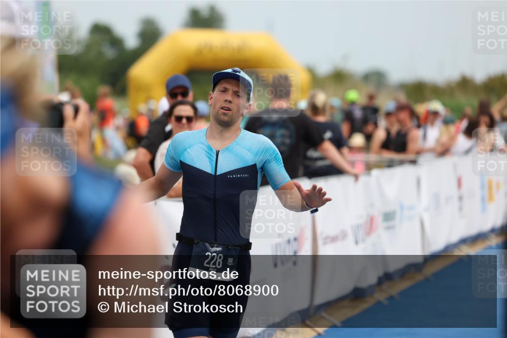 22.06.2025 - Viking Triathlon Michael Strokosch http://msf.ph/oto/8068900 22.06.2025 15:13:21 Ziel 228, 395, 415 meine-sportfotos.de