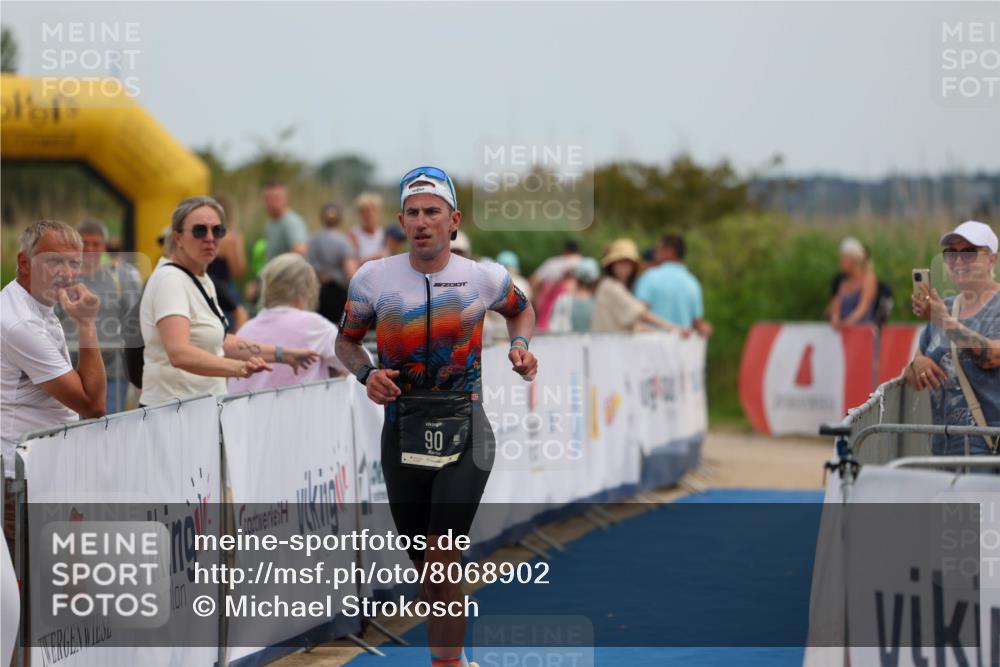 22.06.2025 - Viking Triathlon Michael Strokosch http://msf.ph/oto/8068902 22.06.2025 14:33:13 Ziel 90, 544 meine-sportfotos.de