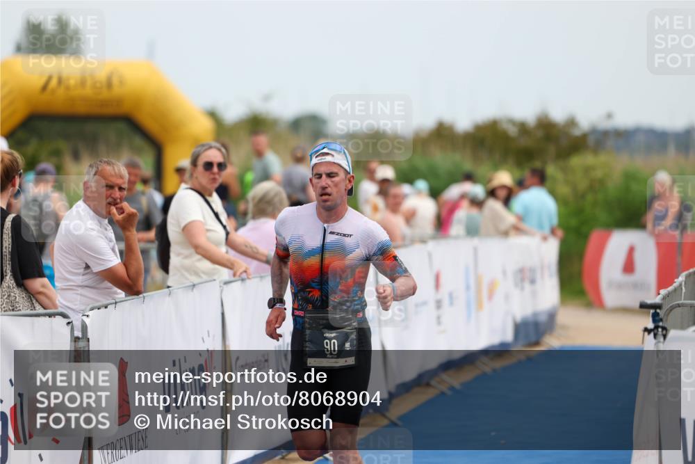 22.06.2025 - Viking Triathlon Michael Strokosch http://msf.ph/oto/8068904 22.06.2025 14:33:13 Ziel 90, 544 meine-sportfotos.de