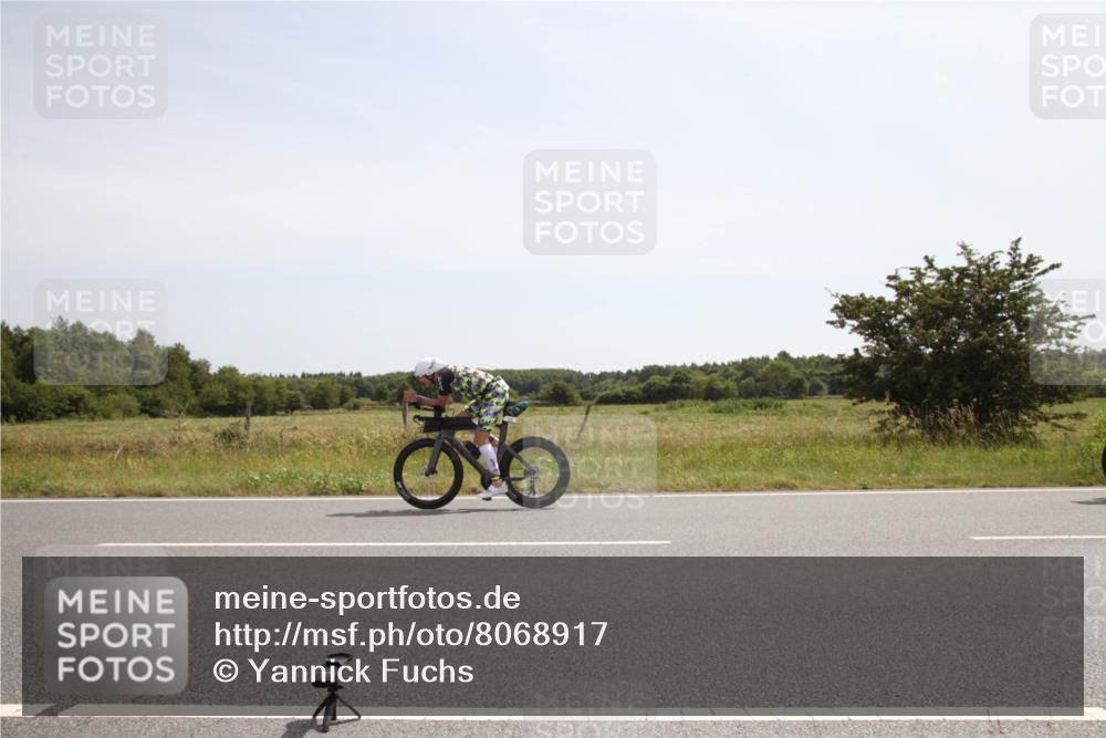 22.06.2025 - Viking Triathlon Yannick Fuchs http://msf.ph/oto/8068917 22.06.2025 12:05:46 Radfahren 145, 158, 176, 368, 485, 543, 637 meine-sportfotos.de