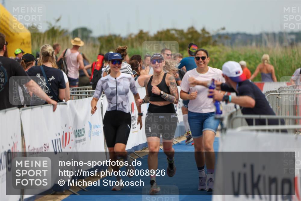 22.06.2025 - Viking Triathlon Michael Strokosch http://msf.ph/oto/8068926 22.06.2025 15:13:40 Ziel 602 meine-sportfotos.de
