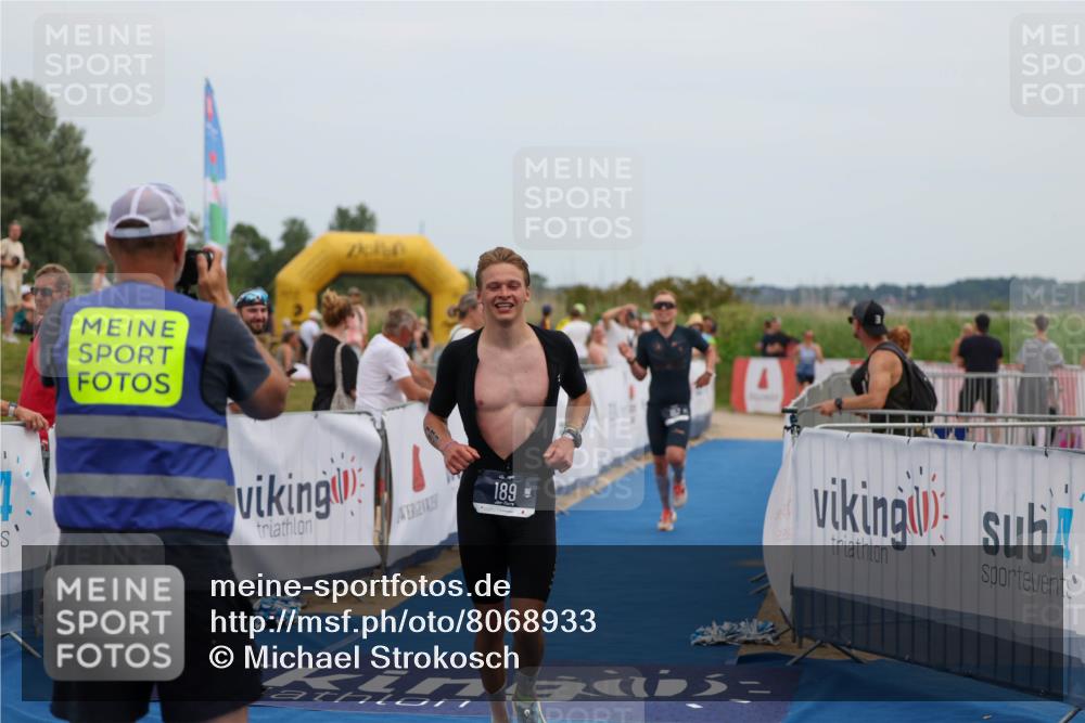 22.06.2025 - Viking Triathlon Michael Strokosch http://msf.ph/oto/8068933 22.06.2025 14:33:47 Ziel 152, 189 meine-sportfotos.de