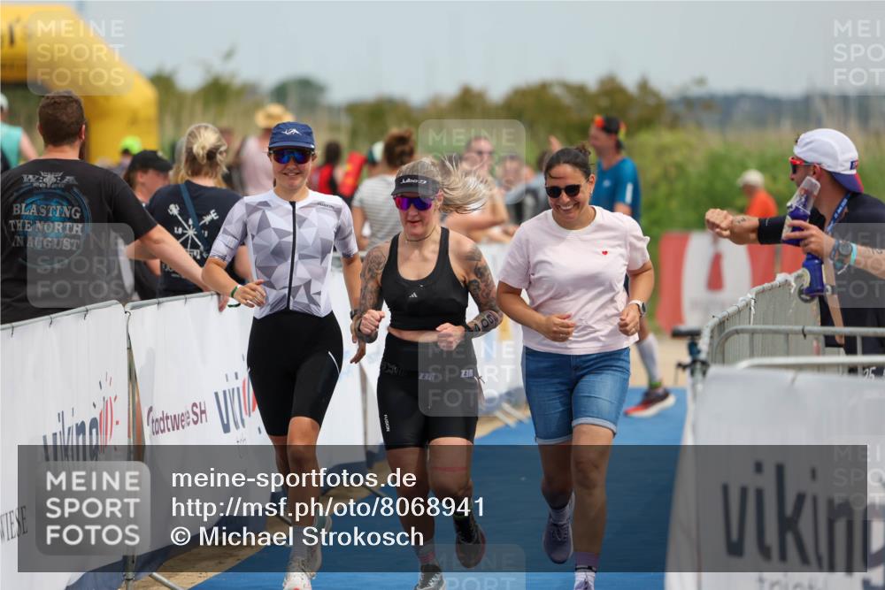 22.06.2025 - Viking Triathlon Michael Strokosch http://msf.ph/oto/8068941 22.06.2025 15:13:41 Ziel 602 meine-sportfotos.de