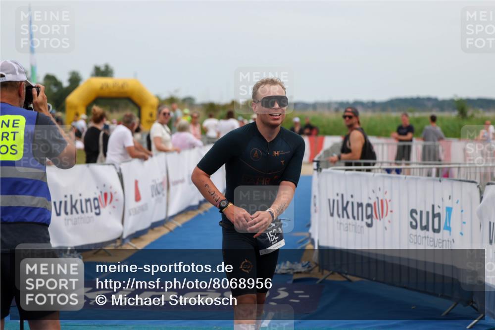 22.06.2025 - Viking Triathlon Michael Strokosch http://msf.ph/oto/8068956 22.06.2025 14:33:51 Ziel 152, 189 meine-sportfotos.de