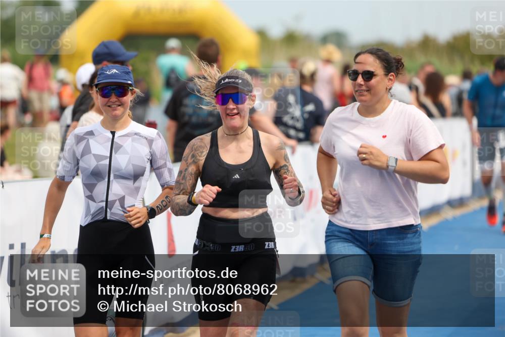 22.06.2025 - Viking Triathlon Michael Strokosch http://msf.ph/oto/8068962 22.06.2025 15:13:43 Ziel 95, 602 meine-sportfotos.de