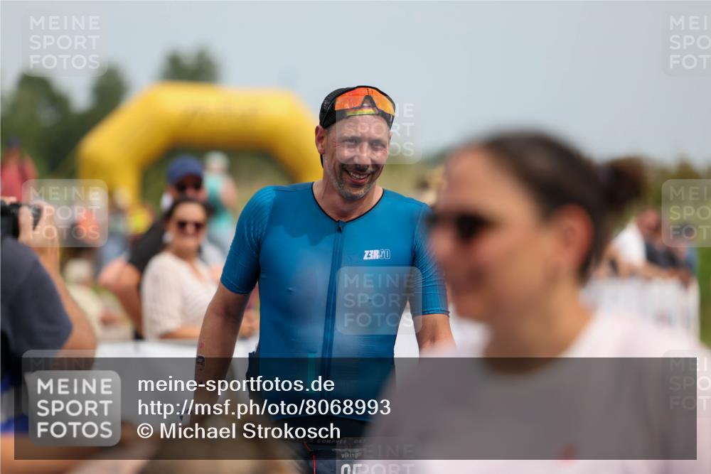 22.06.2025 - Viking Triathlon Michael Strokosch http://msf.ph/oto/8068993 22.06.2025 15:13:49 Ziel 95, 602 meine-sportfotos.de