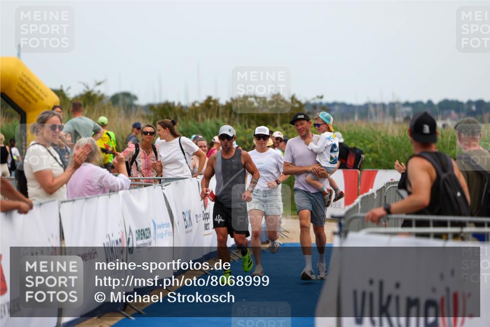 22.06.2025 - Viking Triathlon Michael Strokosch http://msf.ph/oto/8068999 22.06.2025 14:34:00 Ziel 341, 662 meine-sportfotos.de