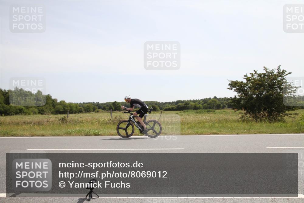 22.06.2025 - Viking Triathlon Yannick Fuchs http://msf.ph/oto/8069012 22.06.2025 12:06:19 Radfahren 74, 121, 258 meine-sportfotos.de