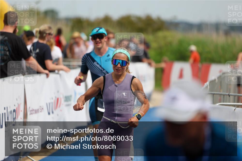 22.06.2025 - Viking Triathlon Michael Strokosch http://msf.ph/oto/8069033 22.06.2025 15:14:19 Ziel 58, 124 meine-sportfotos.de