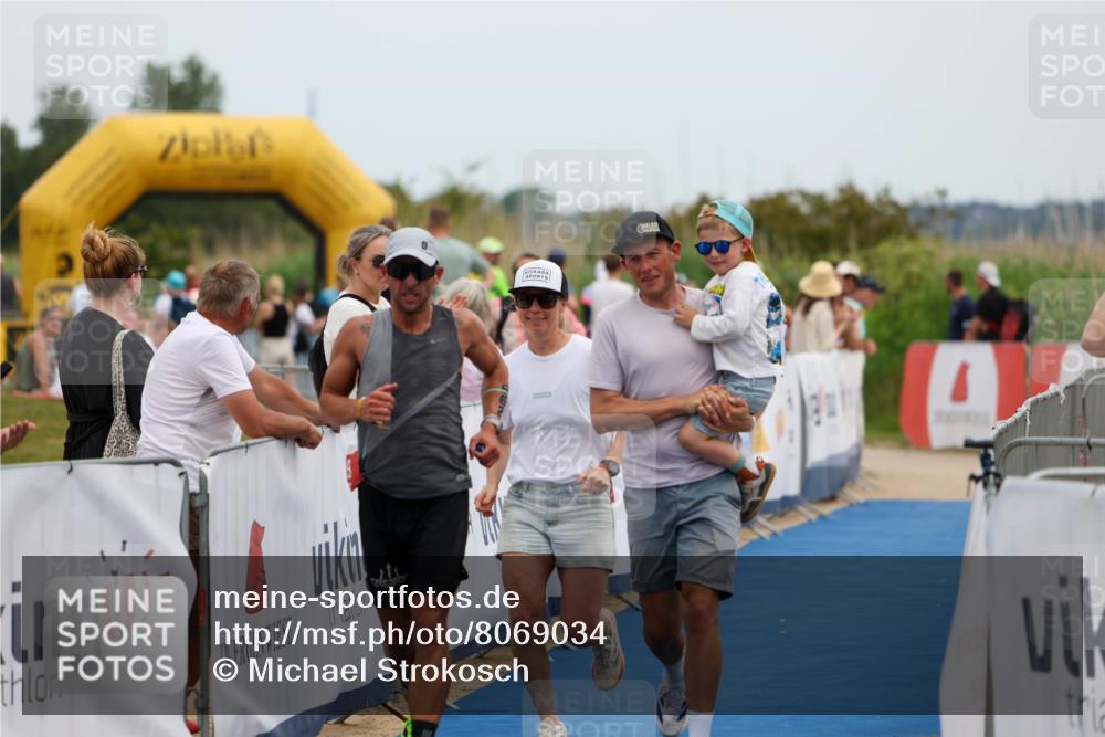 22.06.2025 - Viking Triathlon Michael Strokosch http://msf.ph/oto/8069034 22.06.2025 14:34:03 Ziel 341, 662 meine-sportfotos.de