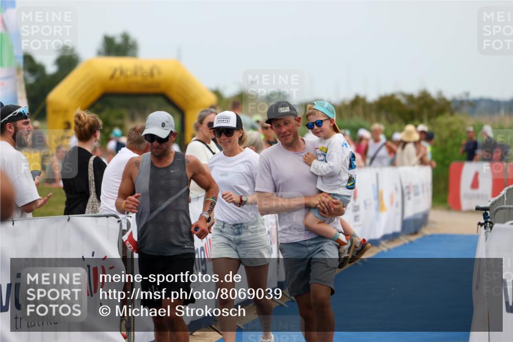 22.06.2025 - Viking Triathlon Michael Strokosch http://msf.ph/oto/8069039 22.06.2025 14:34:04 Ziel 662 meine-sportfotos.de