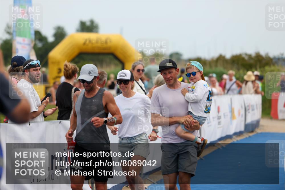 22.06.2025 - Viking Triathlon Michael Strokosch http://msf.ph/oto/8069042 22.06.2025 14:34:04 Ziel 662 meine-sportfotos.de