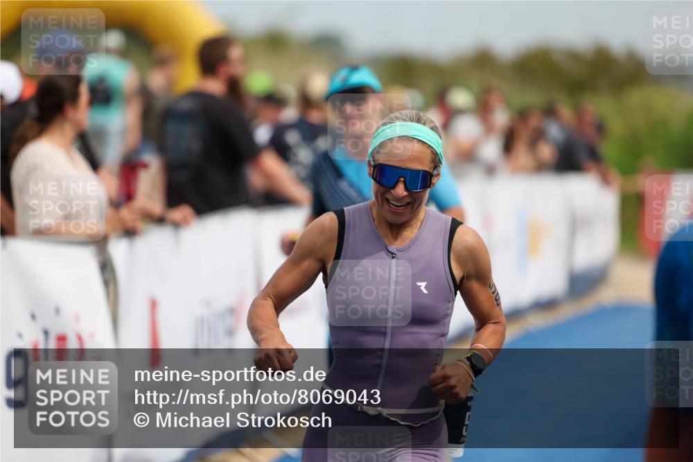 22.06.2025 - Viking Triathlon Michael Strokosch http://msf.ph/oto/8069043 22.06.2025 15:14:20 Ziel 58, 124 meine-sportfotos.de