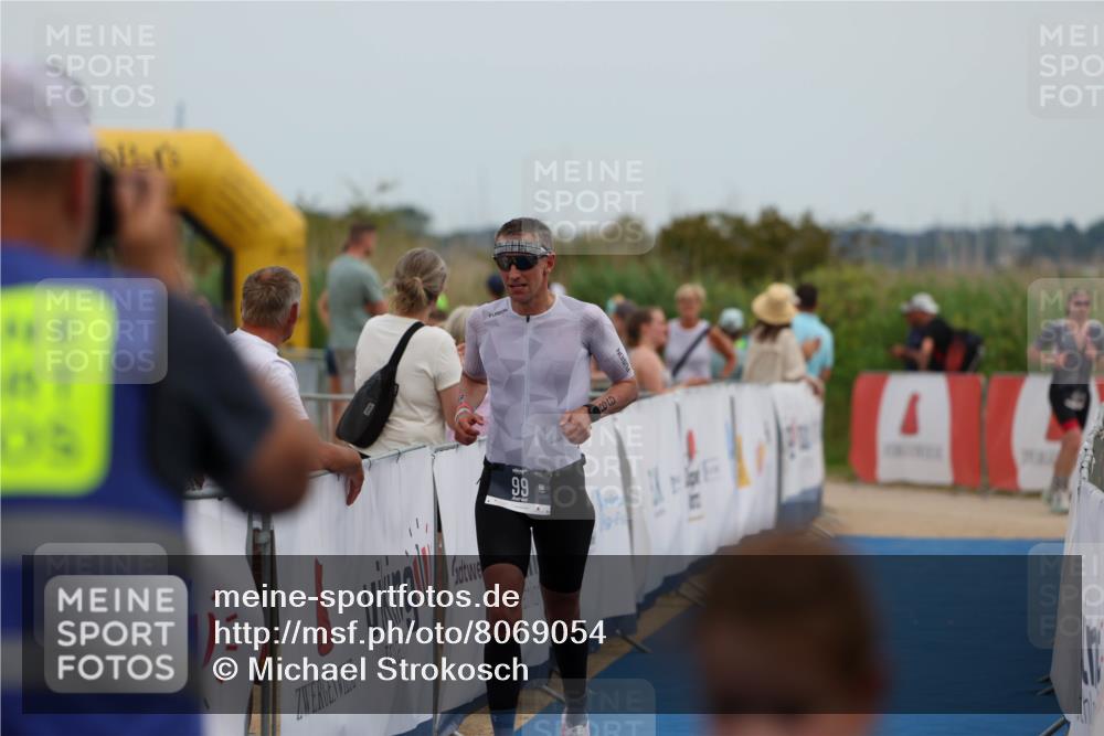 22.06.2025 - Viking Triathlon Michael Strokosch http://msf.ph/oto/8069054 22.06.2025 14:34:29 Ziel 99 meine-sportfotos.de