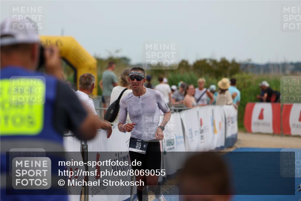 22.06.2025 - Viking Triathlon Michael Strokosch http://msf.ph/oto/8069055 22.06.2025 14:34:29 Ziel 99 meine-sportfotos.de