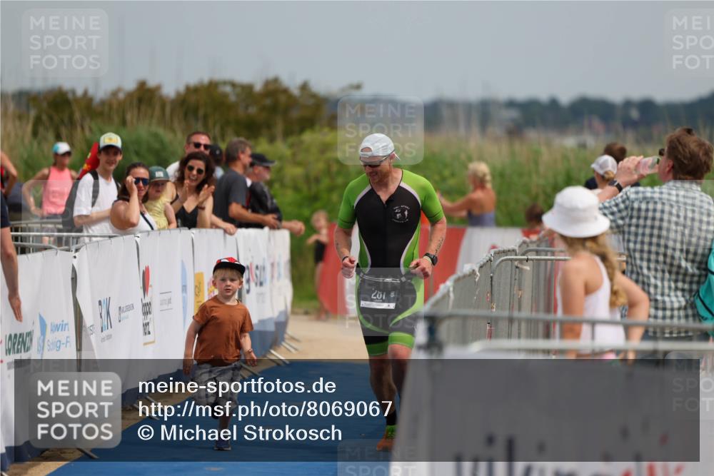 22.06.2025 - Viking Triathlon Michael Strokosch http://msf.ph/oto/8069067 22.06.2025 15:14:30 Ziel 281 meine-sportfotos.de