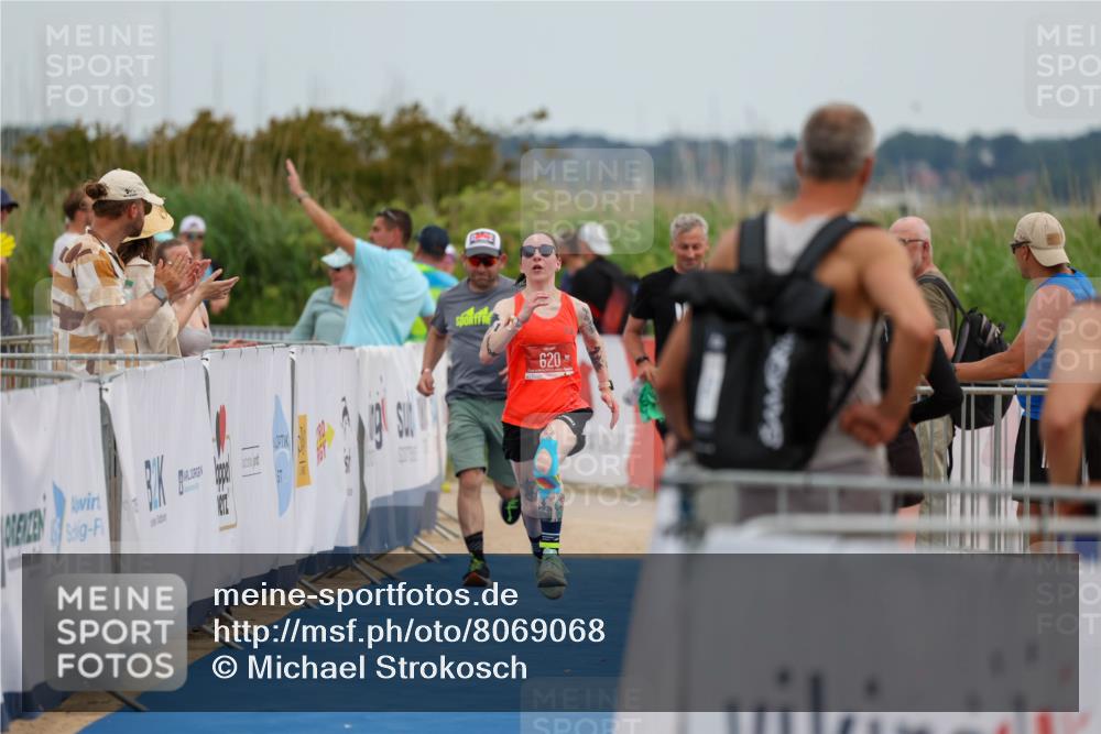 22.06.2025 - Viking Triathlon Michael Strokosch http://msf.ph/oto/8069068 22.06.2025 14:35:59 Ziel 620 meine-sportfotos.de