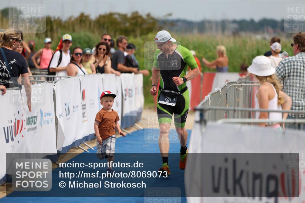 22.06.2025 - Viking Triathlon Michael Strokosch http://msf.ph/oto/8069073 22.06.2025 15:14:30 Ziel 281 meine-sportfotos.de