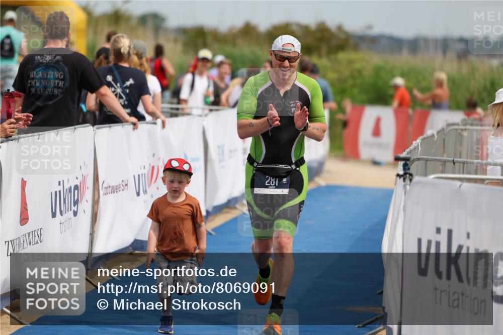 22.06.2025 - Viking Triathlon Michael Strokosch http://msf.ph/oto/8069091 22.06.2025 15:14:32 Ziel 281 meine-sportfotos.de