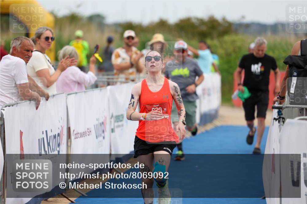22.06.2025 - Viking Triathlon Michael Strokosch http://msf.ph/oto/8069092 22.06.2025 14:36:01 Ziel 620 meine-sportfotos.de