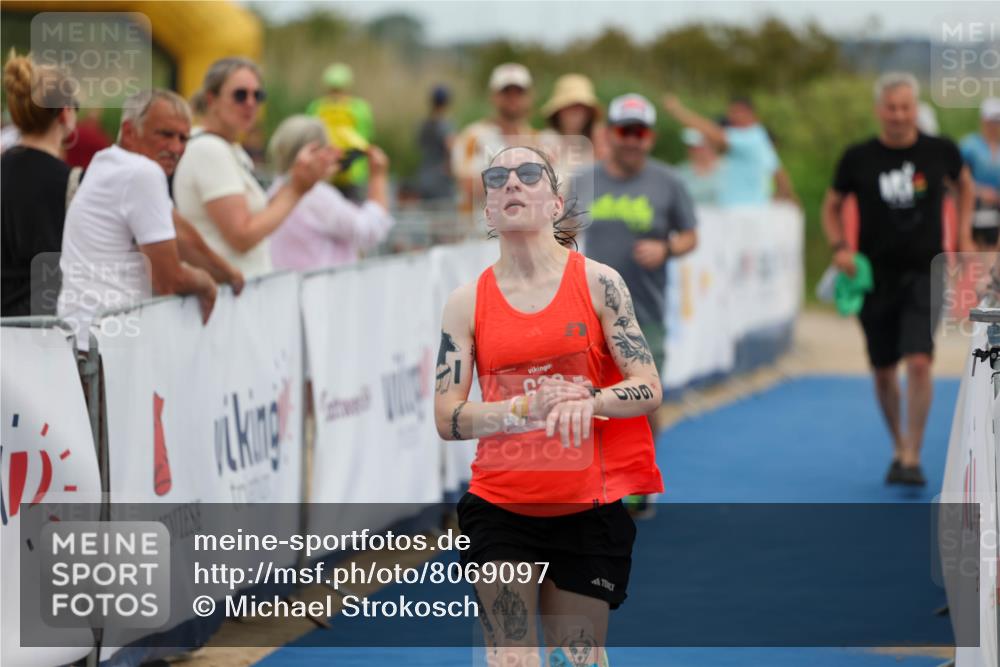 22.06.2025 - Viking Triathlon Michael Strokosch http://msf.ph/oto/8069097 22.06.2025 14:36:02 Ziel 620 meine-sportfotos.de