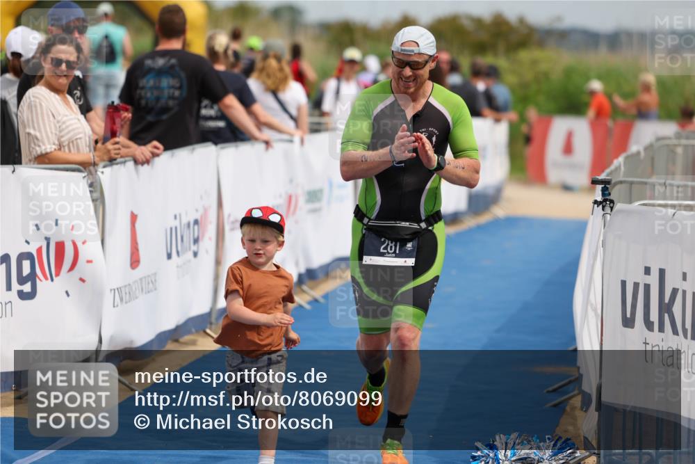 22.06.2025 - Viking Triathlon Michael Strokosch http://msf.ph/oto/8069099 22.06.2025 15:14:33 Ziel 281 meine-sportfotos.de
