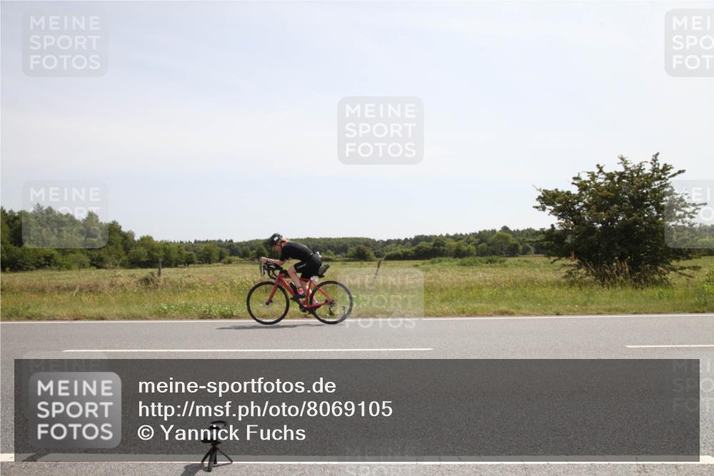 22.06.2025 - Viking Triathlon Yannick Fuchs http://msf.ph/oto/8069105 22.06.2025 12:07:16 Radfahren 3, 24, 143, 200 meine-sportfotos.de