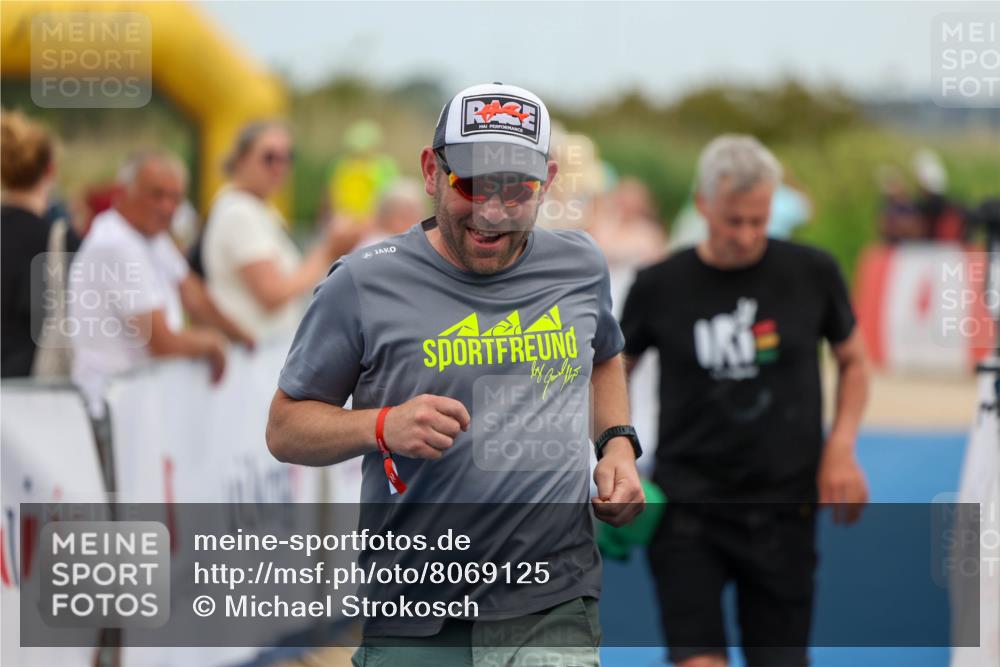 22.06.2025 - Viking Triathlon Michael Strokosch http://msf.ph/oto/8069125 22.06.2025 14:36:05 Ziel 620 meine-sportfotos.de