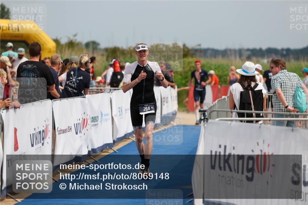22.06.2025 - Viking Triathlon Michael Strokosch http://msf.ph/oto/8069148 22.06.2025 15:14:53 Ziel 264 meine-sportfotos.de