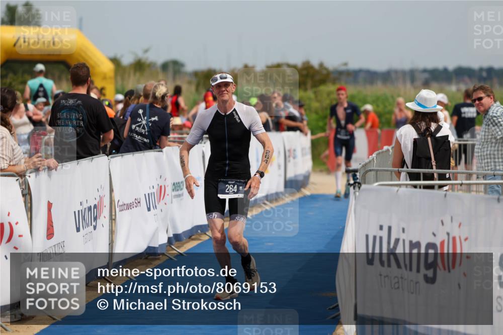 22.06.2025 - Viking Triathlon Michael Strokosch http://msf.ph/oto/8069153 22.06.2025 15:14:54 Ziel 264 meine-sportfotos.de
