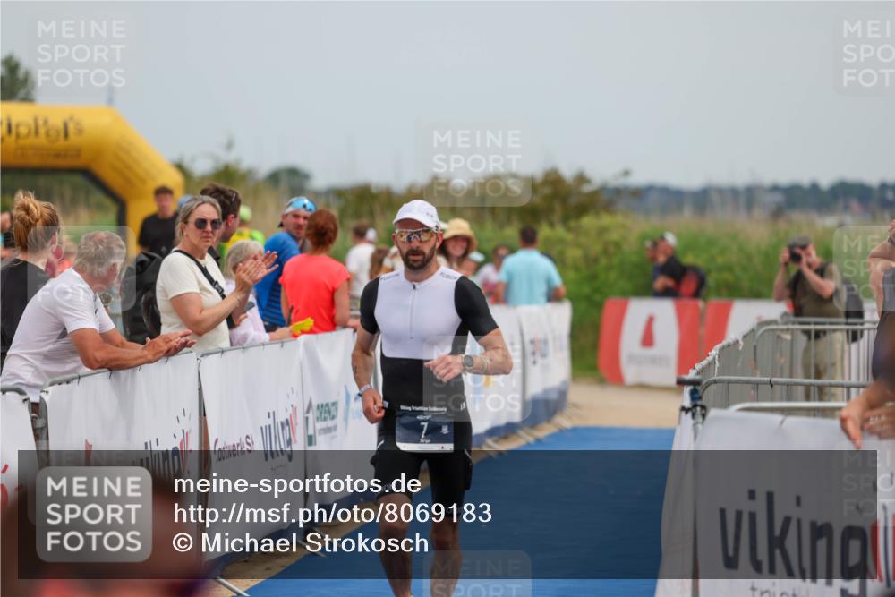22.06.2025 - Viking Triathlon Michael Strokosch http://msf.ph/oto/8069183 22.06.2025 14:37:46 Ziel 7 meine-sportfotos.de