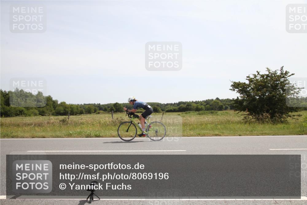 22.06.2025 - Viking Triathlon Yannick Fuchs http://msf.ph/oto/8069196 22.06.2025 12:08:10 Radfahren 29, 166, 468 meine-sportfotos.de