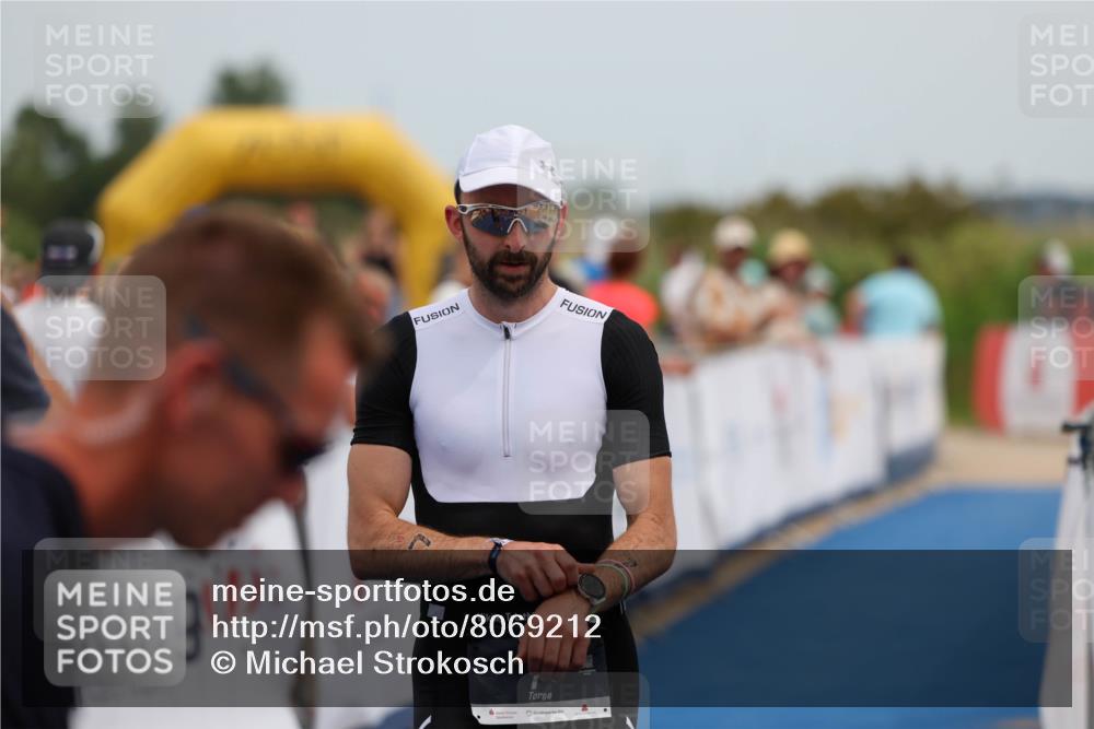 22.06.2025 - Viking Triathlon Michael Strokosch http://msf.ph/oto/8069212 22.06.2025 14:37:48 Ziel 7 meine-sportfotos.de