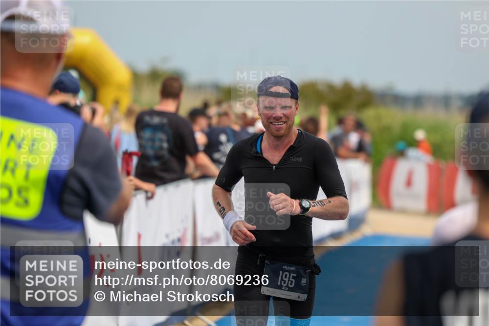 22.06.2025 - Viking Triathlon Michael Strokosch http://msf.ph/oto/8069236 22.06.2025 15:15:15 Ziel 195 meine-sportfotos.de