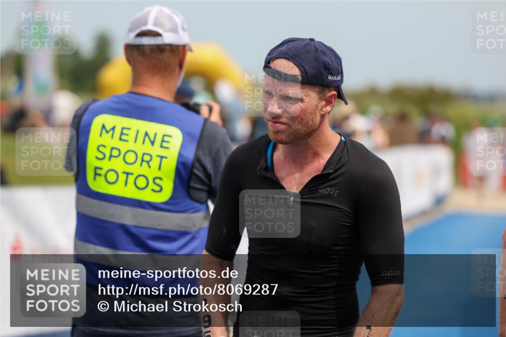 22.06.2025 - Viking Triathlon Michael Strokosch http://msf.ph/oto/8069287 22.06.2025 15:15:19 Ziel 195 meine-sportfotos.de
