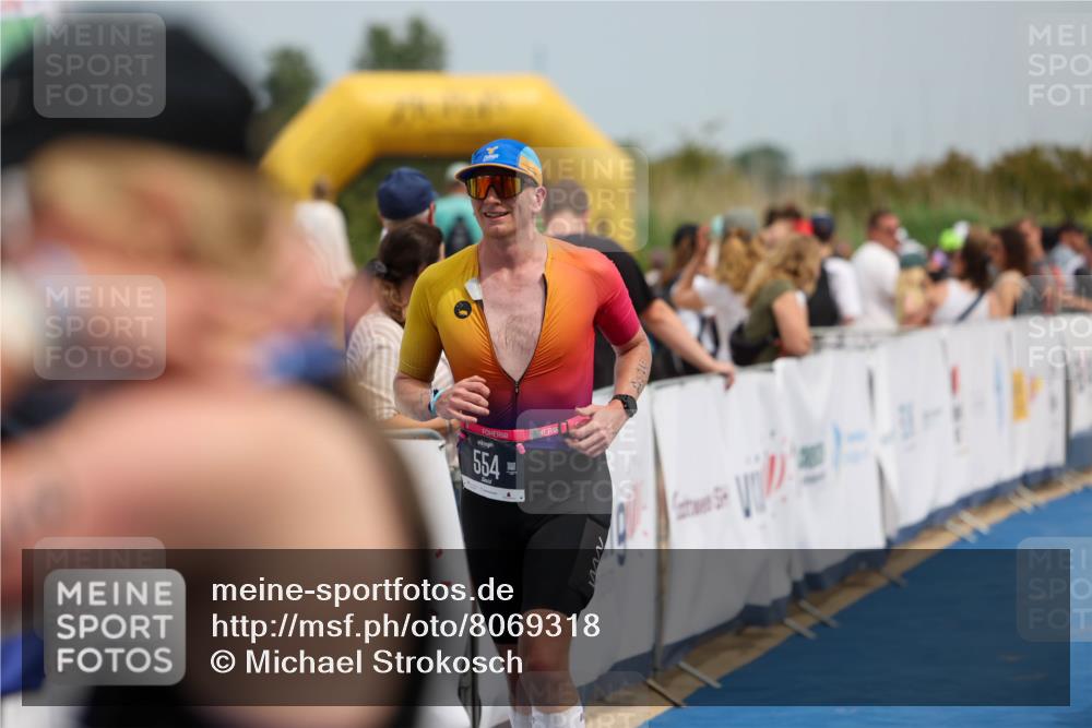 22.06.2025 - Viking Triathlon Michael Strokosch http://msf.ph/oto/8069318 22.06.2025 15:15:47 Ziel 554 meine-sportfotos.de