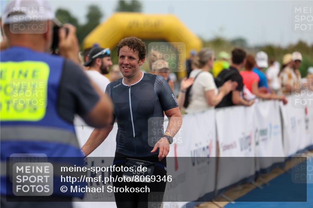 22.06.2025 - Viking Triathlon Michael Strokosch http://msf.ph/oto/8069346 22.06.2025 14:39:41 Ziel 384 meine-sportfotos.de