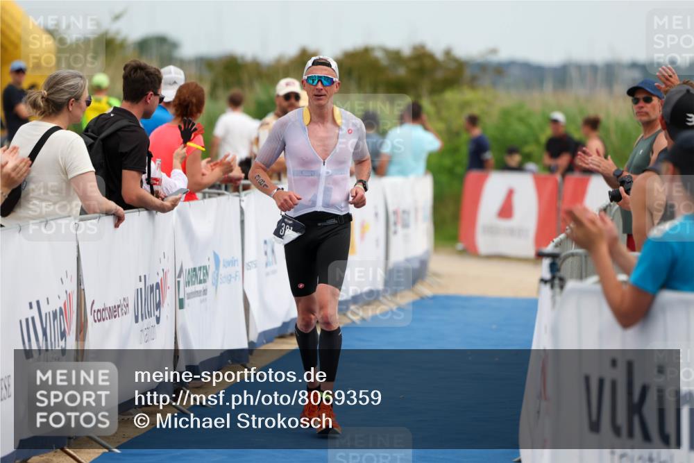22.06.2025 - Viking Triathlon Michael Strokosch http://msf.ph/oto/8069359 22.06.2025 14:39:58 Ziel 381 meine-sportfotos.de