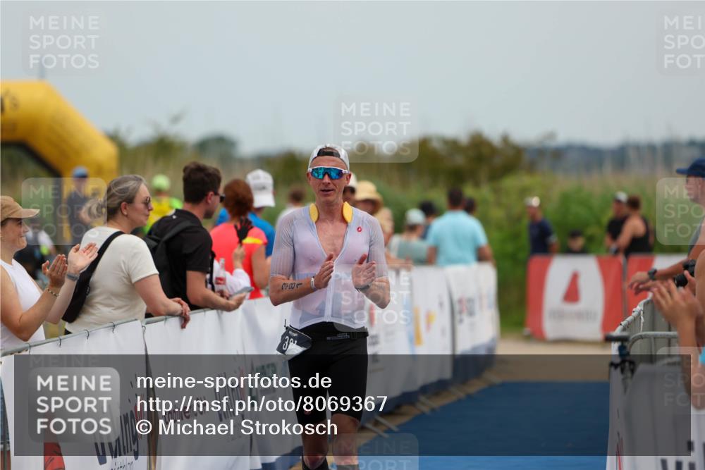 22.06.2025 - Viking Triathlon Michael Strokosch http://msf.ph/oto/8069367 22.06.2025 14:39:59 Ziel 381 meine-sportfotos.de