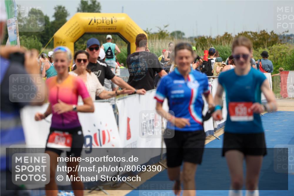 22.06.2025 - Viking Triathlon Michael Strokosch http://msf.ph/oto/8069390 22.06.2025 15:16:23 Ziel 630 meine-sportfotos.de