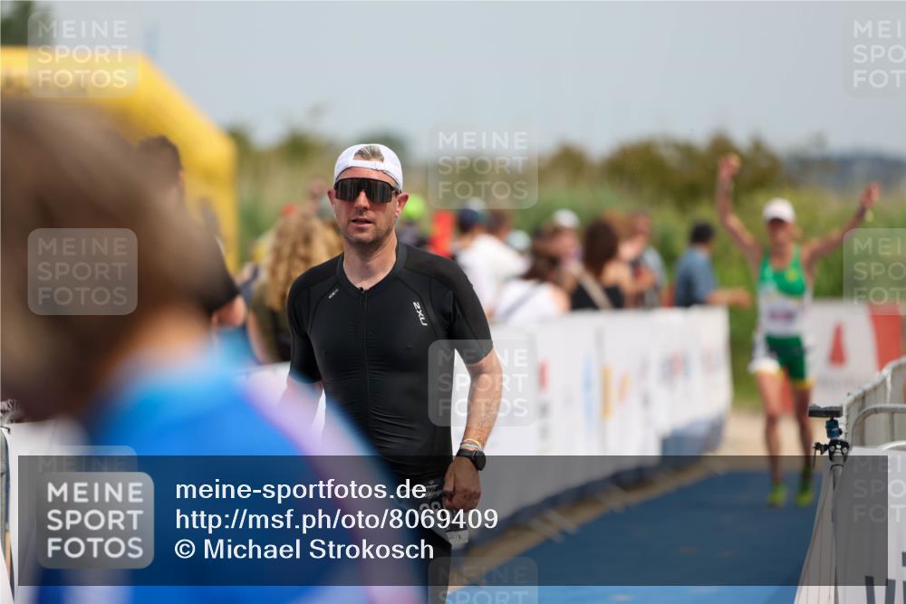 22.06.2025 - Viking Triathlon Michael Strokosch http://msf.ph/oto/8069409 22.06.2025 15:16:30 Ziel 162, 266 meine-sportfotos.de