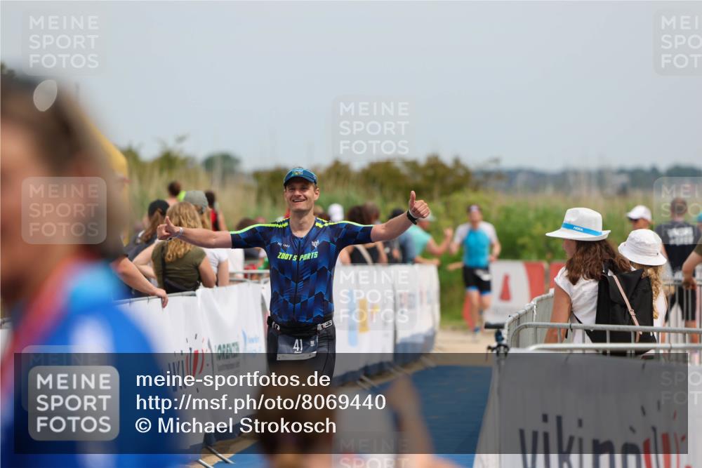 22.06.2025 - Viking Triathlon Michael Strokosch http://msf.ph/oto/8069440 22.06.2025 15:16:50 Ziel 41 meine-sportfotos.de