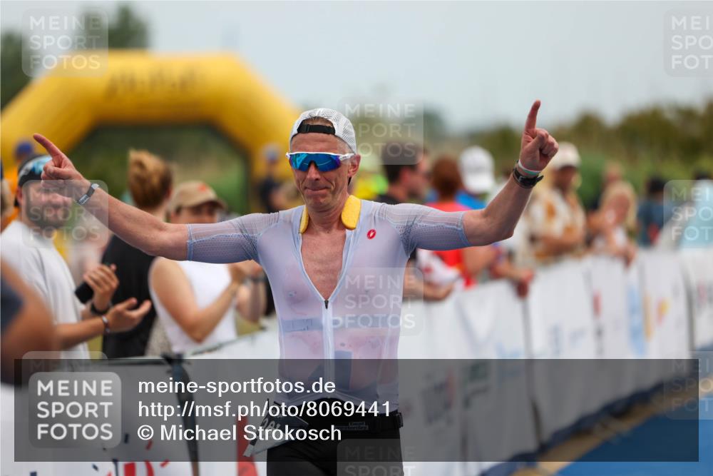 22.06.2025 - Viking Triathlon Michael Strokosch http://msf.ph/oto/8069441 22.06.2025 14:40:02 Ziel 381 meine-sportfotos.de