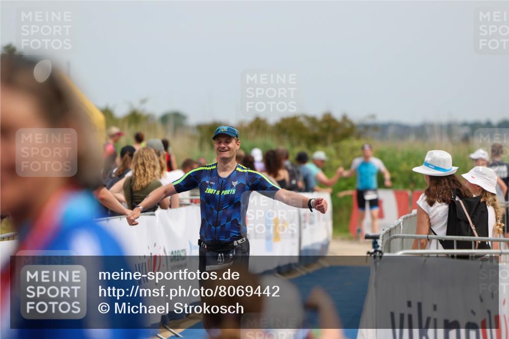 22.06.2025 - Viking Triathlon Michael Strokosch http://msf.ph/oto/8069442 22.06.2025 15:16:50 Ziel 41 meine-sportfotos.de